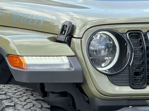 Used 2025 Jeep Wrangler Unlimited Sport S 4xe AWD/4WD image 8