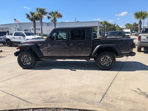 New 2026 Jeep Gladiator Mojave AWD/4WD image 6