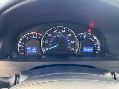 Used 2012 Toyota Camry XLE image 14