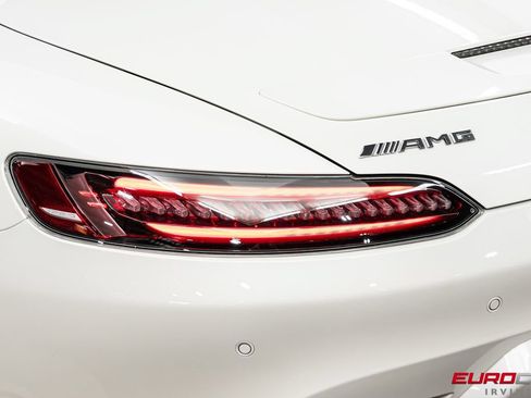 Used 2021 Mercedes-Benz AMG GT Roadster image 21