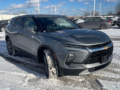 Used 2023 Chevrolet Blazer LT image 7