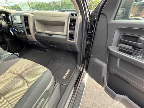 Used 2012 RAM 1500 Express AWD/4WD image 23