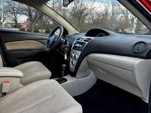 Used 2008 Toyota Yaris Sedan image 24