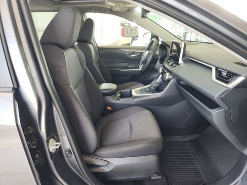 Used 2025 Toyota RAV4 XLE w/ Convenience Package AWD/4WD image 24