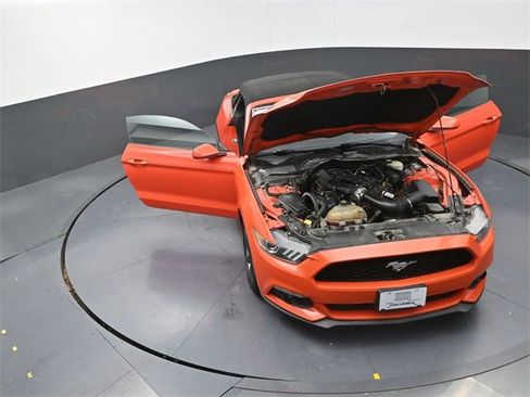 Used 2015 Ford Mustang Convertible w/ Equipment Group 051A image 26