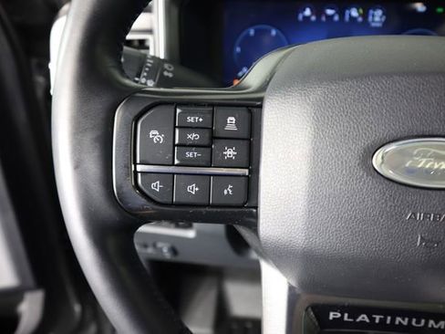 Certified 2025 Ford F450 Platinum w/ FX4 Off-Road Package image 60