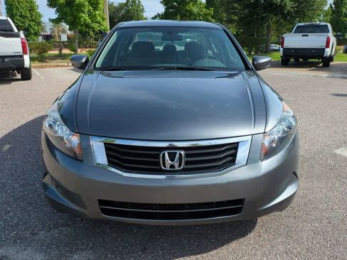 Used 2010 Honda Accord LX-P image 9