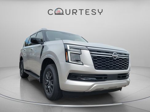 New 2026 Nissan Armada SV image 6