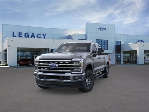 New 2026 Ford F250 Lariat w/ FX4 Off-Road Package AWD/4WD image 2