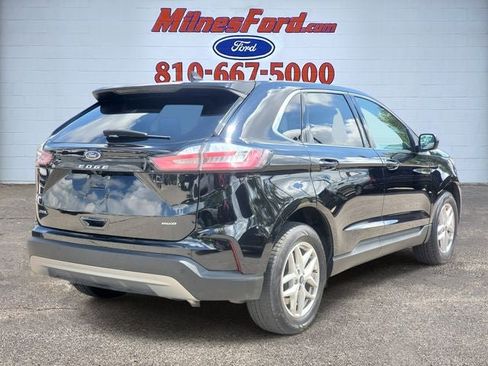 Used 2024 Ford Edge SEL AWD/4WD image 3