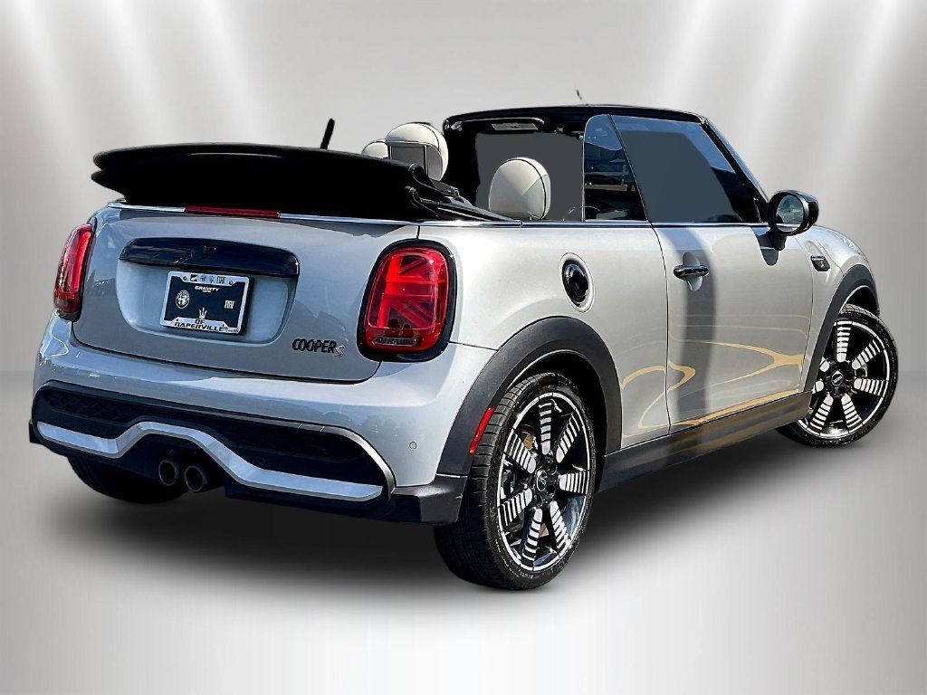 Used 2024 MINI Cooper S FWD image 6
