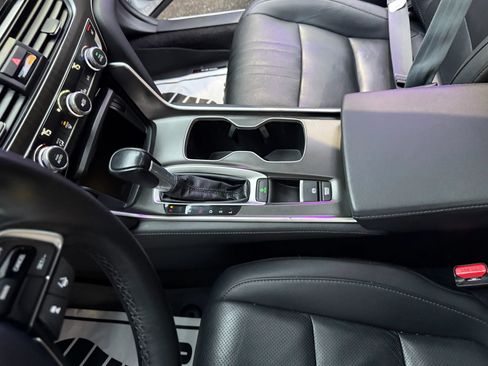 Used 2019 Honda Accord EX-L image 9