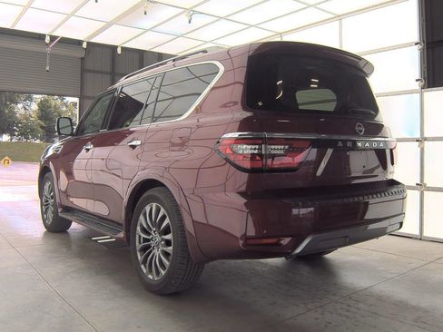 Used 2024 Nissan Armada Platinum w/ Captain's Chairs Package RWD image 6