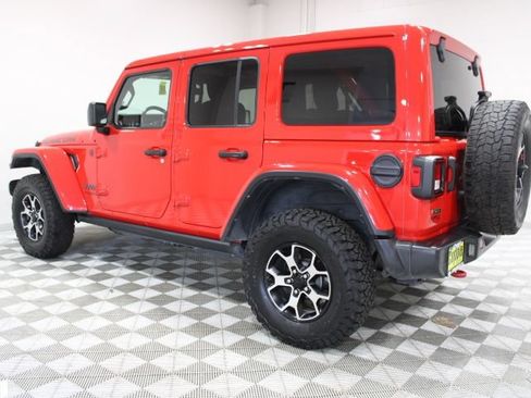 Used 2021 Jeep Wrangler Unlimited Rubicon w/ Cold Weather Group AWD/4WD image 9
