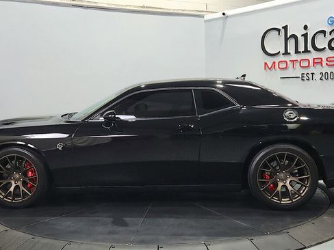 Used 2016 Dodge Challenger SRT Hellcat RWD image 7
