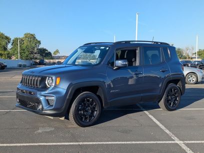 Used 2020 Jeep Renegade Altitude w/ UConnect 8.4 Nav Group