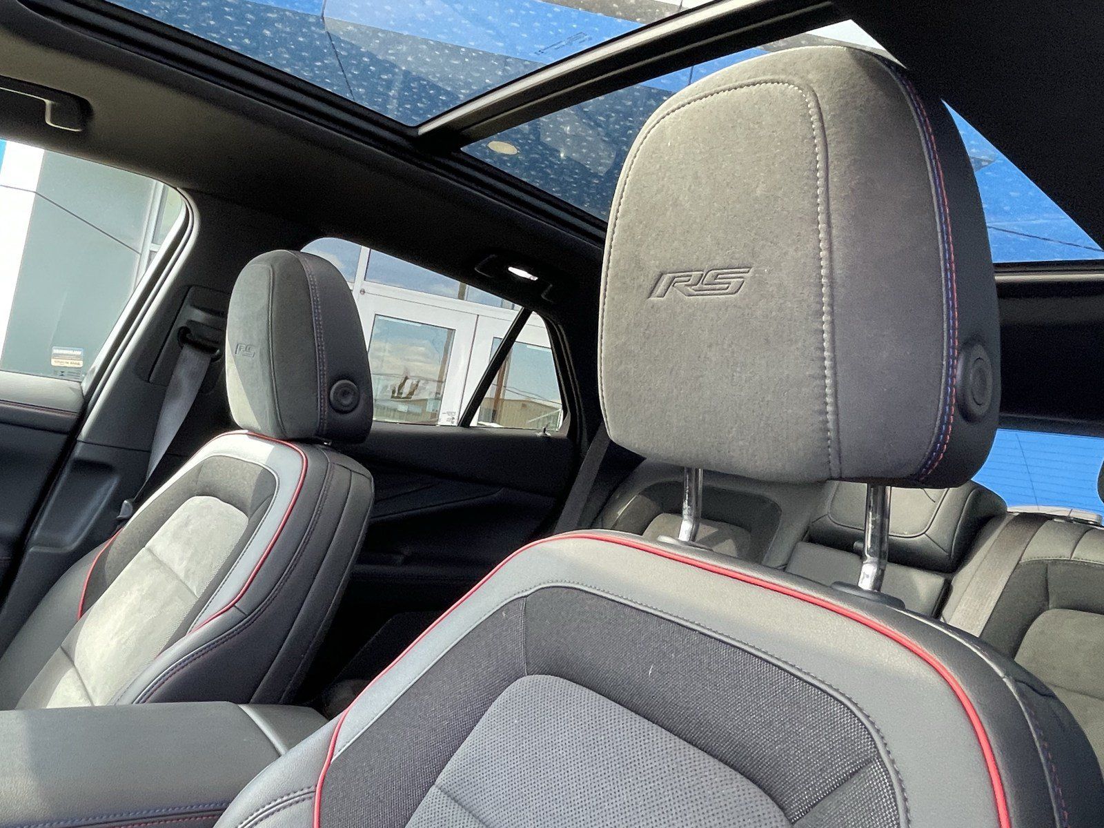 Used 2024 Chevrolet Blazer EV RS RWD image 22