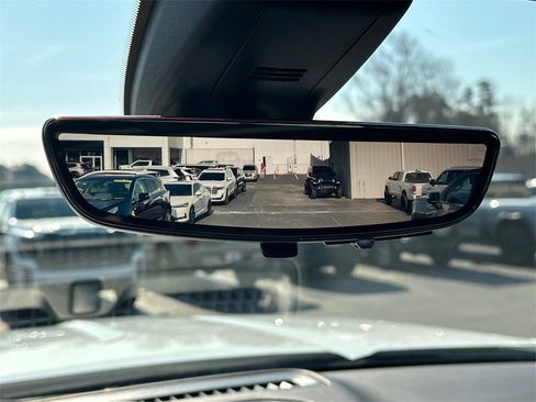 Used 2020 GMC Sierra 2500 Denali w/ Denali Ultimate Package image 32