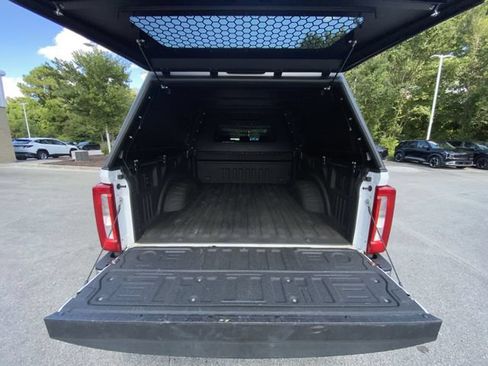 Used 2025 Ford F250 XLT AWD/4WD image 23