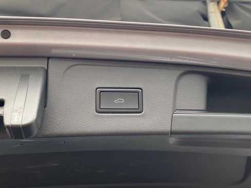 Used 2021 Volkswagen Atlas SEL Premium AWD/4WD image 18
