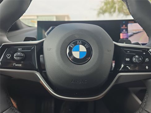 Used 2026 BMW 530i RWD image 21