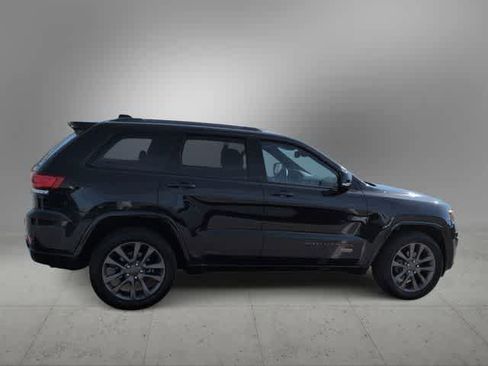 Used 2016 Jeep Grand Cherokee Limited 75th Anniversary AWD/4WD image 9