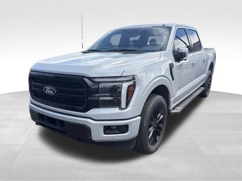 Used 2025 Ford F150 Lariat AWD/4WD image 1