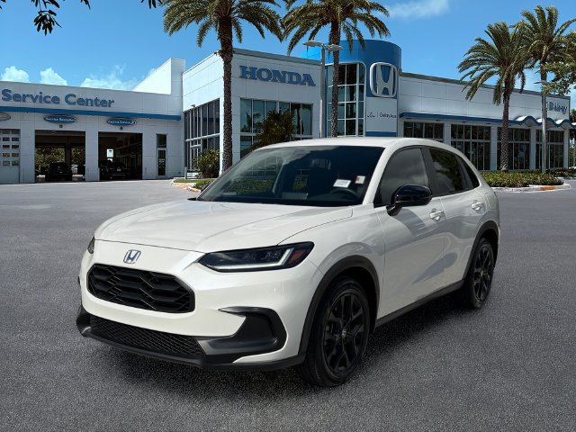Certified 2025 Honda HR-V Sport image 4