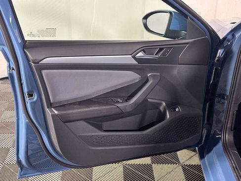 New 2026 Volkswagen Jetta SE image 10