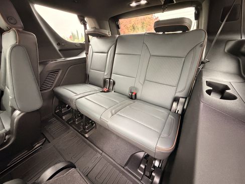 New 2026 GMC Yukon AT4 w/ AT4 Premium Plus Package image 35