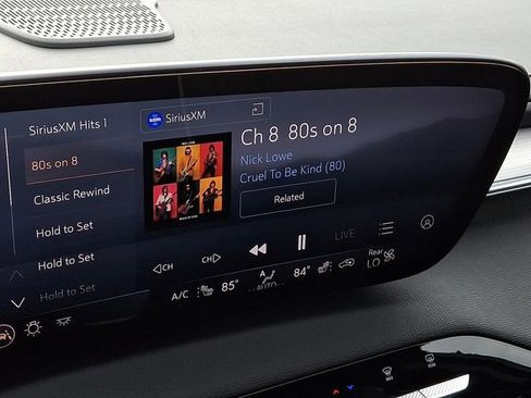 Used 2025 Buick Enclave Preferred image 22