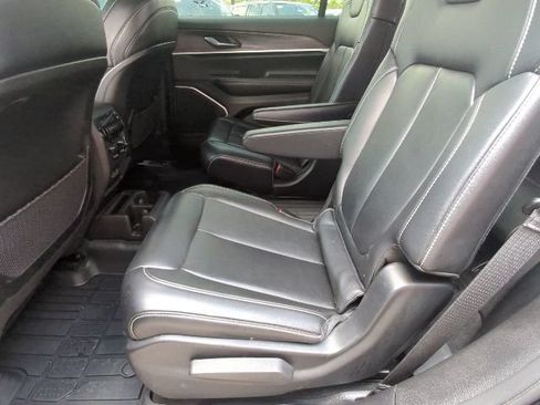 Certified 2021 Jeep Grand Cherokee L Limited AWD/4WD image 25