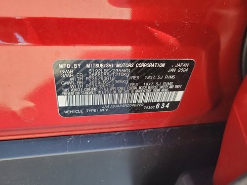 Used 2024 Mitsubishi Outlander ES image 32