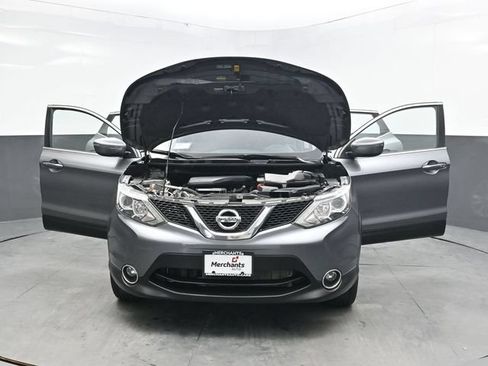 Used 2017 Nissan Rogue Sport SV w/ SV All-Weather Package AWD/4WD image 51