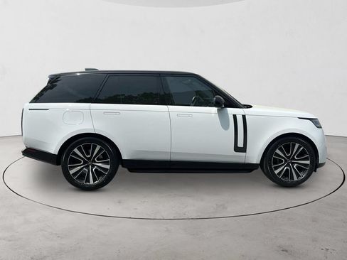 Used 2023 Land Rover Range Rover SE AWD/4WD image 6