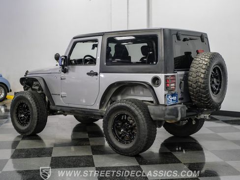 Used 2014 Jeep Wrangler Sport AWD/4WD image 8
