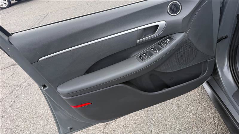 Used 2020 Hyundai Sonata SE w/ Cargo Package FWD image 25