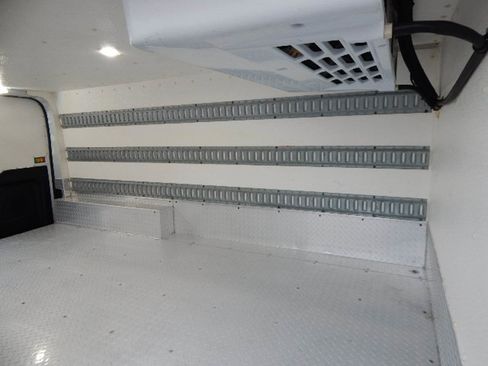 Used 2018 Ford Transit 250 148 Low Roof image 12