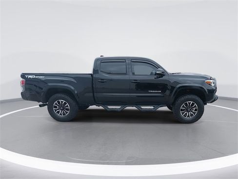 Used 2021 Toyota Tacoma TRD Sport image 6