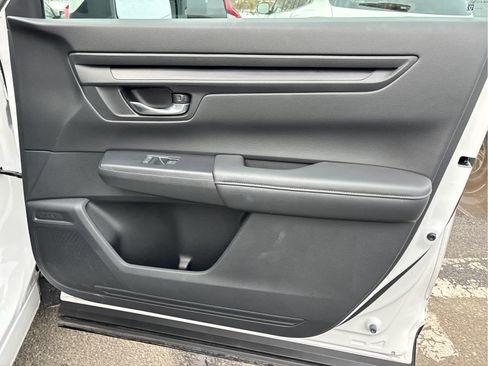 Certified 2024 Honda CR-V LX image 24