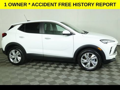 Used 2025 Buick Encore GX Preferred FWD image 2