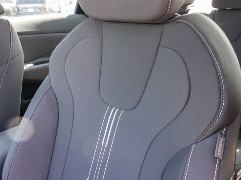 New 2026 Hyundai Elantra SEL Sport FWD image 30