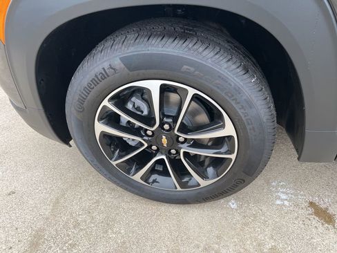 New 2025 Chevrolet TrailBlazer LT w/ Convenience Package image 7