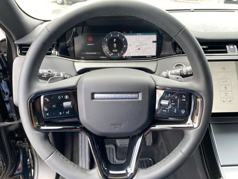 Used 2025 Land Rover Range Rover Evoque S AWD/4WD image 27