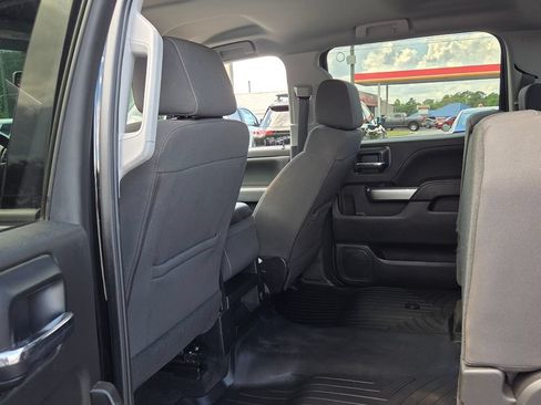 Used 2018 Chevrolet Silverado 1500 LT w/ All Star Edition AWD/4WD image 5