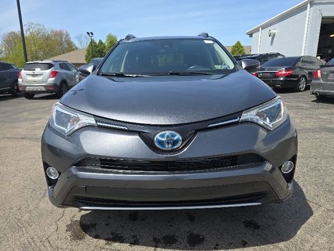 Used 2017 Toyota RAV4 XLE w/ Carpet Mat Package AWD/4WD image 2