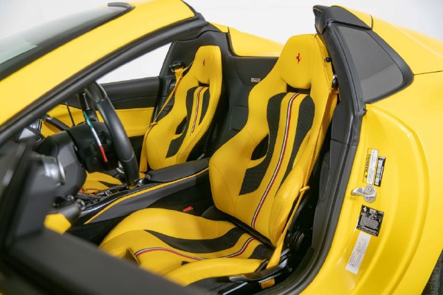 Used 2023 Ferrari 812 GTS RWD image 15