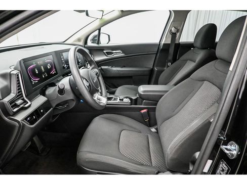 Certified 2023 Kia Sportage LX AWD/4WD image 32