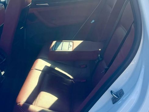 Used 2014 BMW X3 xDrive28i image 9