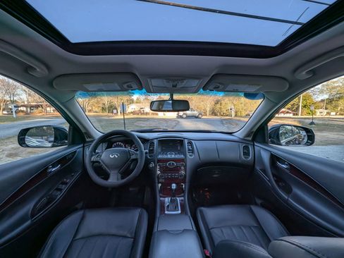 Used 2016 INFINITI QX50 AWD w/ Deluxe Touring Package image 15